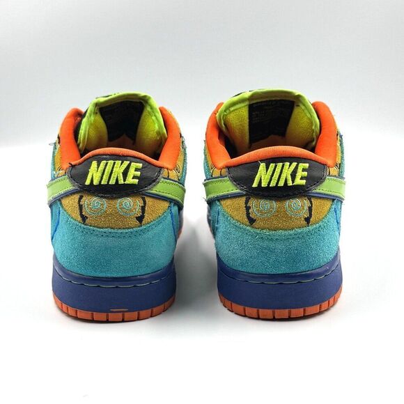 Nike SB Dunk Low 'Skate or Die' - Picture 4 of 11